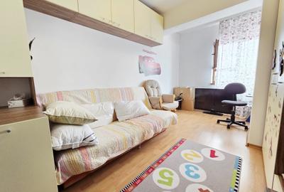 Apartament cu 3 camere decomandat în Ultimul leu - 13