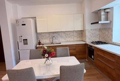 Apartament cu 3 camere decomandat, mobilat în Nordului - 2