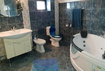 Casă cu 4 camere cu Canalizare în Găvana - 5