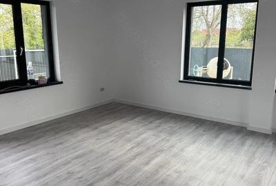 Casă cu 3 camere cu Teren 400 Mp în Șerbănești - 6