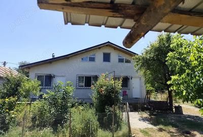 Casă cu 4 camere în Valea Măcrișului - 4