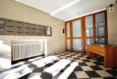 Apartament cu 3 camere semidecomandat, mobilat în Unirii - 18