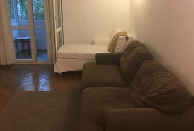 Apartament cu 4 camere semidecomandat în Costin Georgian - 3