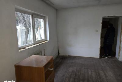 Spațiu comercial, în Dămăroaia - 2