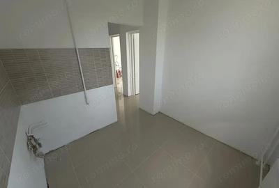 Apartament cu 2 camere decomandat în Dâmbovița - 3
