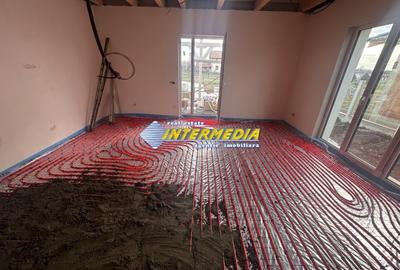 Casă individuală cu 4 camere cu Canalizare în Micești - 2