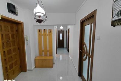 Apartament cu 3 camere decomandat în Ultracentral - 12