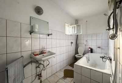 Casa singur in curte - intrare auto - 78 mp util - teren aferent 320 m mp - 6