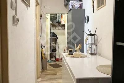 Apartament cu 3 camere semidecomandat în Nufărul - 14