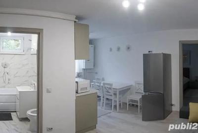 Garsonieră decomandată în Central - 8