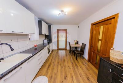 Casă cu 4 camere cu Teren 2900 Mp în Colțirea - 29