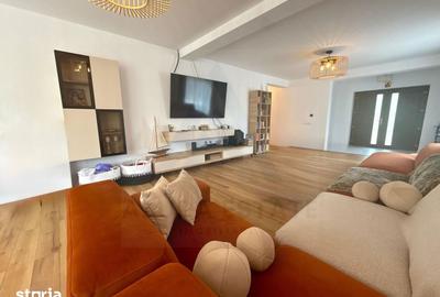 Casă cu 4 camere cu Teren 500 Mp în Central - 2