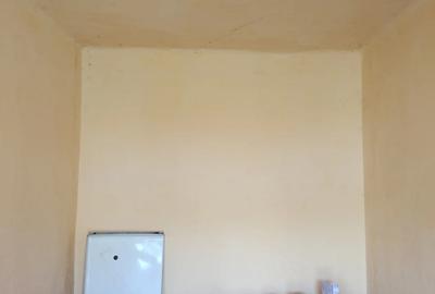 Casa in curs de renovare+ teren generos - 2