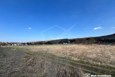 Teren intravilan, 1860 mp, cartierul Sopor - 1