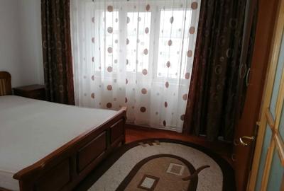 Apartament cu 2 camere semidecomandat în Central - 1
