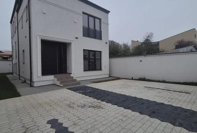 VILA PREMIUM INDIVIDUALA - PALLADY,PARC TEILOR! COMISION 0%! - 5