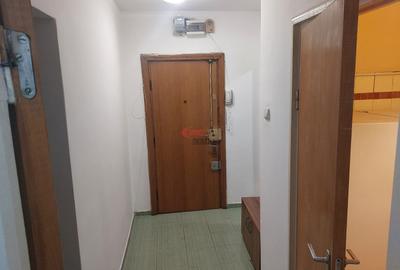 Garsonieră semidecomandată, mobilată în Dristor