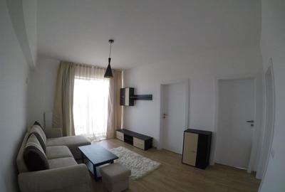 Apartament cu 3 camere semidecomandat, mobilat în Zorilor