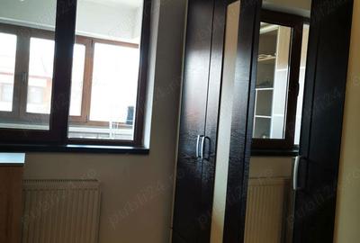 Apartament cu 2 camere decomandat în Central - 2