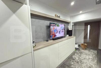 Apartament cu 4 camere decomandat în Micro 17 - 3