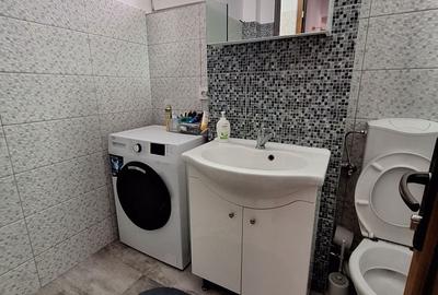 Apartament cu 3 camere semidecomandat în Mărăței - 2