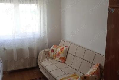 Mobilat piata Darmanesti - 1