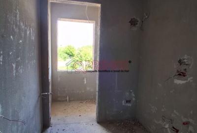 Apartament cu 2 camere decomandat în Central - 4