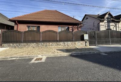 Casă cu 3 camere în Central - 5