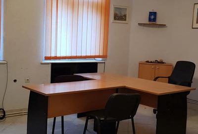 Casă cu 3 camere în Central - 8