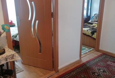 Apartament cu 3 camere decomandat în Ștefan cel Mare - 4