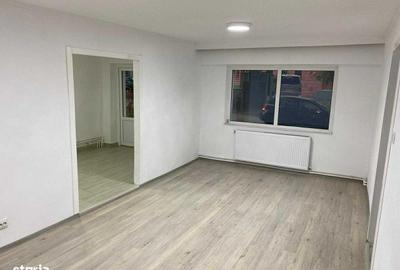 Spațiu comercial, de 58 mp, în Nord - 1