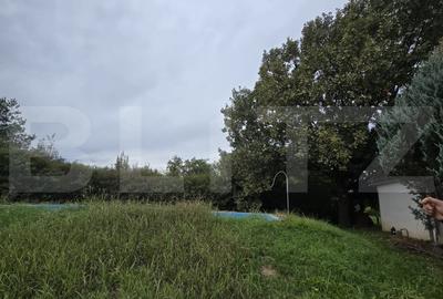 Casa 5 camere , 300 mp;  Teren - 2000 mp . Viile Satu Mare - 20