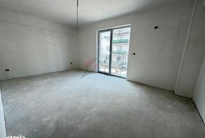 Apartament cu 2 camere decomandat în Valea Adâncă - 3