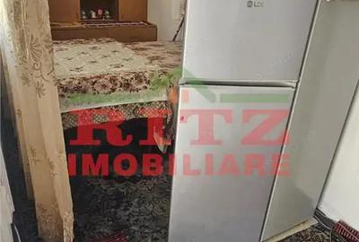 Casă cu 2 camere cu Teren 688 Mp în Caracal - 3