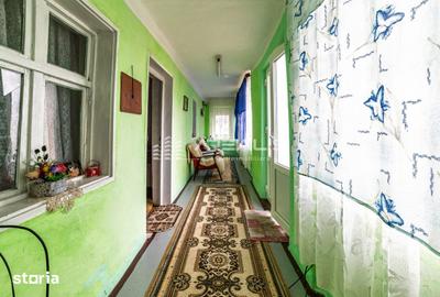 Casă cu 2 camere cu Teren 1093 Mp în Vladimirescu - 10