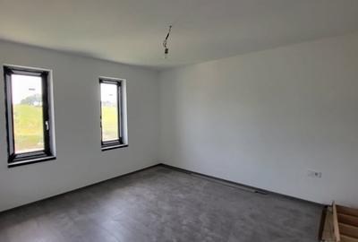 Casa Individuala de Vanzare - 4 Camere, Cornesti - 2024 - 18