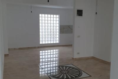 Apartament cu 2 camere decomandat în Străulești - 5