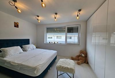 VILA INSIRUITA CHIRIE- PIPERA-MATEI MILLO! - 8