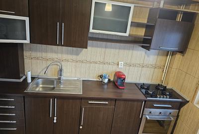 Apartament cu 3 camere decomandat în Titan - 6