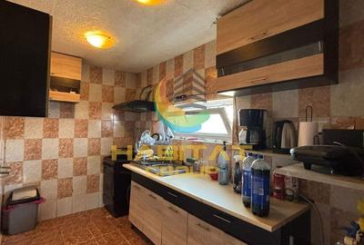 Casă individuală cu 5 camere cu Canalizare în Frumușani - 5