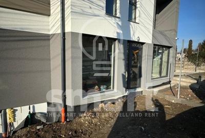 Spatiu comercial , parter de bloc nou, vitrina mare la 2 strazi, vad comercial - 3