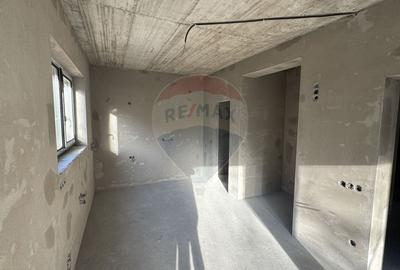 Casa noua de vanzare in zona Parcul Mare (Regina Maria)-semifinisata - 3
