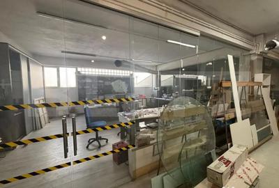 Spațiu comercial, de 9,000 mp, în Central - 4