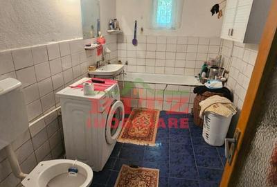 Casă cu 4 camere cu Teren 977 Mp în Caracal - 10