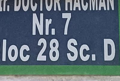 De inchiriat apartament situat in Valcea etaj 1 nord strada Doctor Hacman - 1