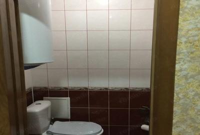 Apartament cu 3 camere decomandat în Badea Cârțan - 1