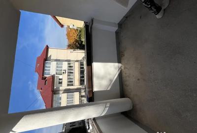 Spațiu comercial, de 70 mp, în Central - 5