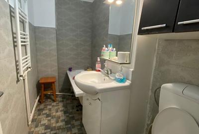 Apartament cu 2 camere decomandat în Energiei - 7