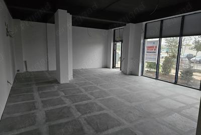 Spațiu comercial, de 92 mp, în Militari - 2