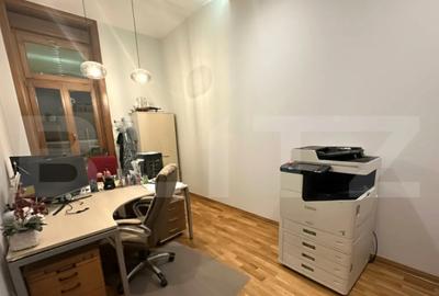 Spațiu comercial, de 178 mp, în Central